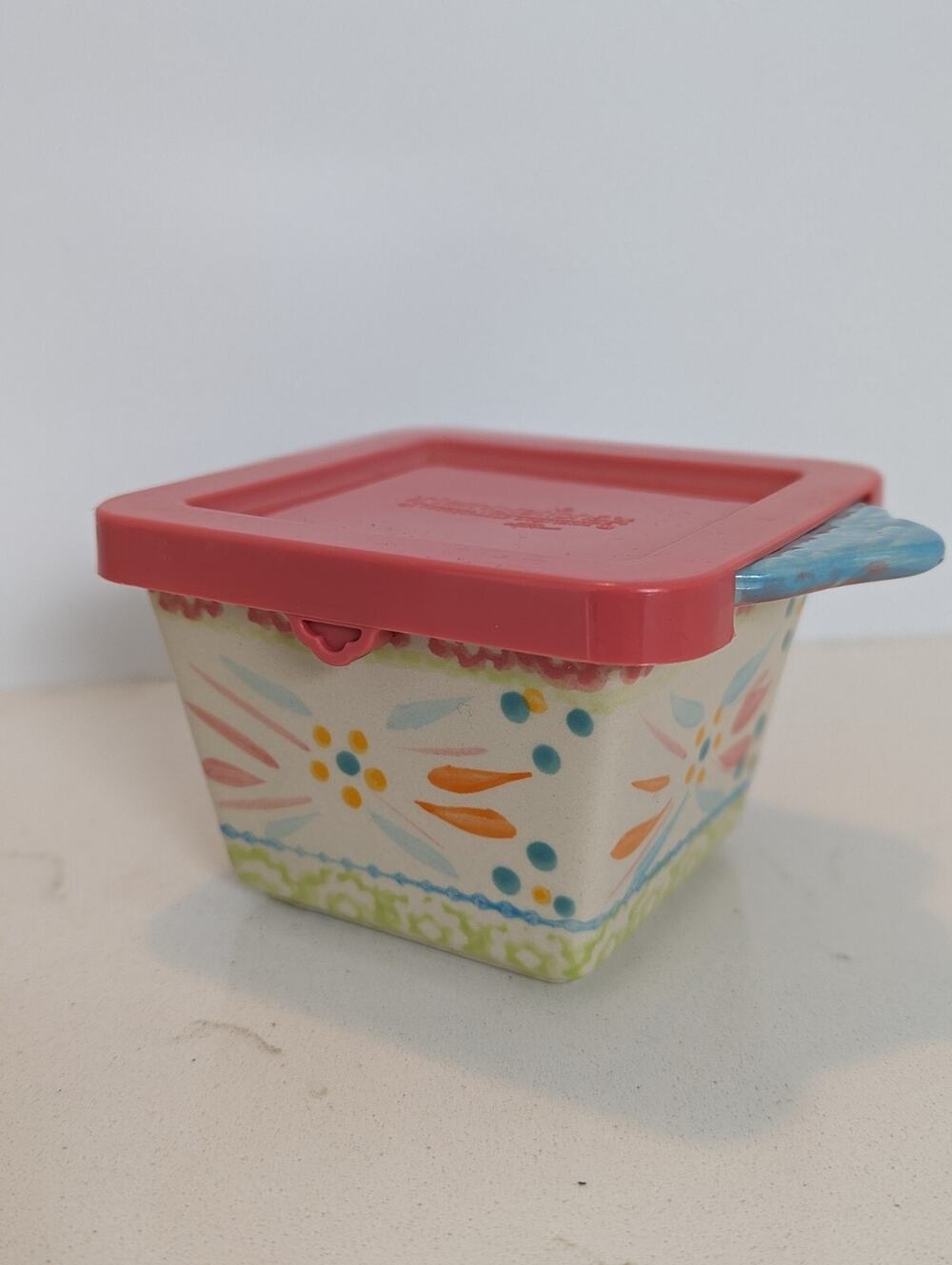 Vintage Temptations By Tara Springfetti Old World Bakeware 10oz Square Dish With
